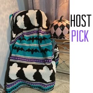 Halloween Crochet Ghost Blanket